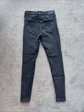 Levi's Women's Charcoal Skinny Jeans